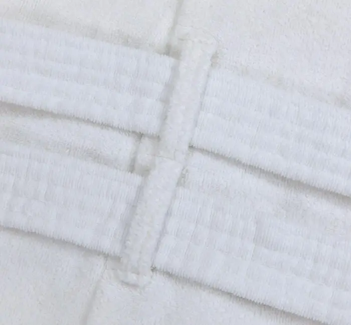 R145wht 48×60 White Bathrobe Loops