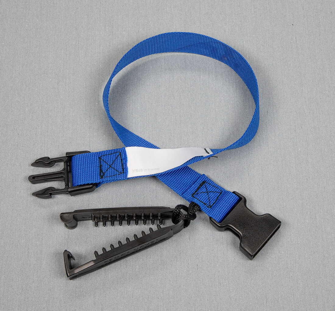 Laundry Straps, Loops with Sock Clip Texon Athletic Towel